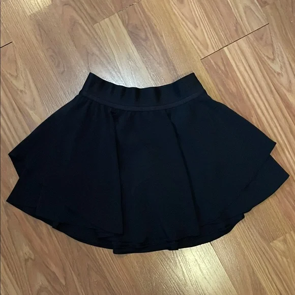 Lululemon Court Rival High Rise Skirt Tall Black 4 Pockets - Picture 6 of 16